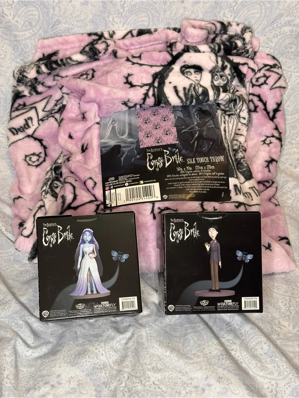 Tim Burton’s The Corpse Bride Plush Throw Blanket w/ Stars Emily & Victor Vinyls
